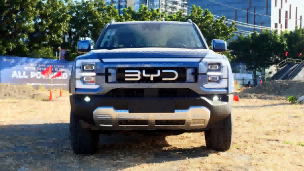 BYD Shark 6